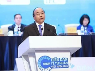 Thủ tướng: 'Doanh nghiệp tư nhân phải có tinh thần yêu nước'