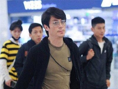 Đến "nam thần" Hoắc Kiến Hoa cũng không thoát khỏi nỗi buồn “phát phì” tuổi trung niên