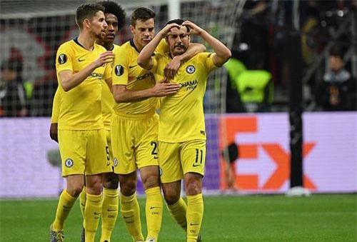 Chelsea thiết lập kỉ lục bất bại ở Europa League
