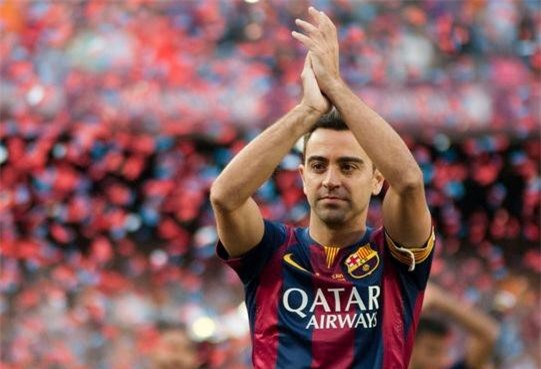 Xavi giã từ sự nghiệp 'quần đùi áo số' ở tuổi 39