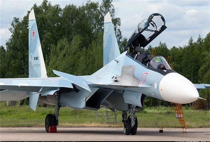 Nga tung Su-30SM ra nuoc ngoai “pha vong vay” cua My-Hinh-4
