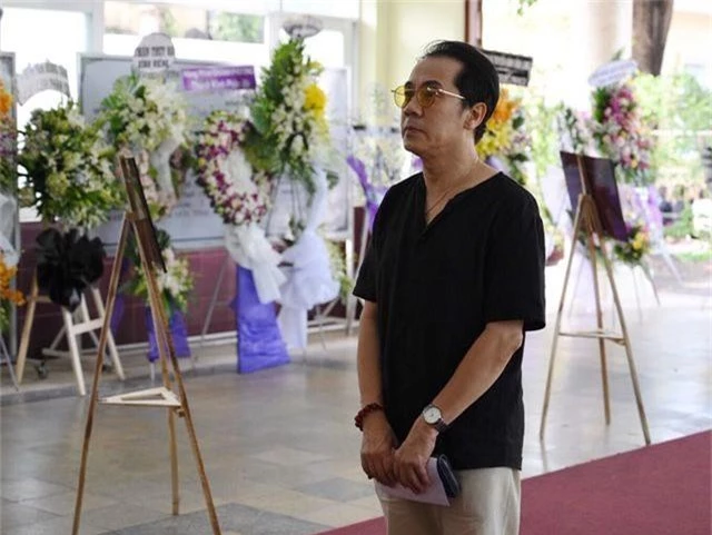 Trấn Thành cảm thấy có lỗi vì đã không đến thăm Lê Bình khi ông nằm viện - 19