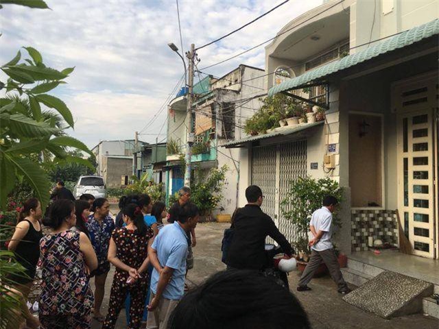 TPHCM: Con trai nghi ngáo đá giết 3 người thân trong gia đình