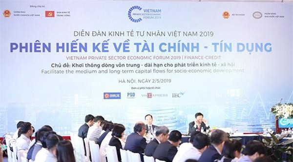 Hình thành kênh trái phiếu cho doanh nghiệp: Mục tiêu xa vời