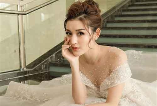 Quá khủng: Váy cưới của Á hậu Huyền My lên tới 2,5 tỷ đồng