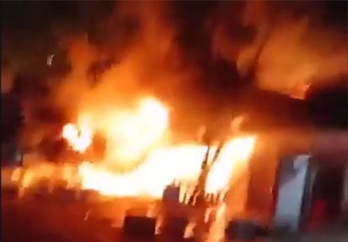 Sóc Trăng:  Cháy nhà chứa hàng hóa, một phụ nữ tử vong