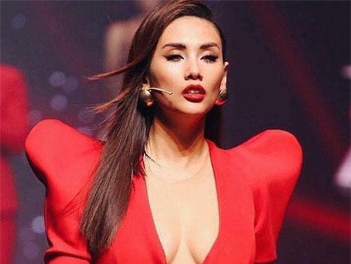 Hoàng Yến tiết lộ “đã có bạn trai”, từng là “kẻ thứ ba” trên sóng truyền hình