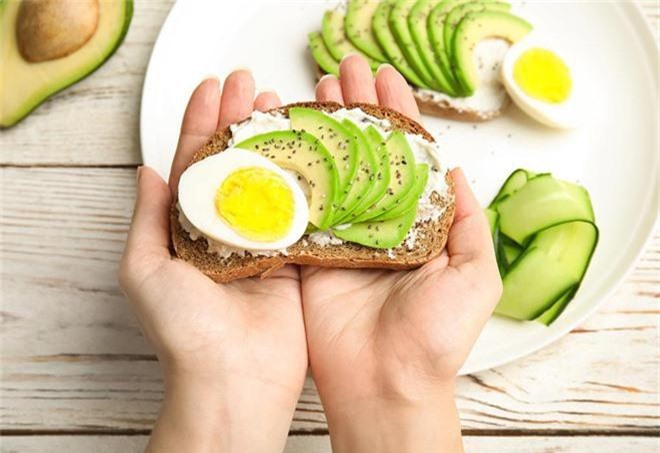 Mất ngủ kéo dài nên bổ sung thêm nhóm thực phẩm sau vào chế độ ăn để khắc phục - Ảnh 5. Mất ngủ kéo dài nên bổ sung thêm nhóm thực phẩm sau vào chế độ ăn để khắc phục - Ảnh 5.