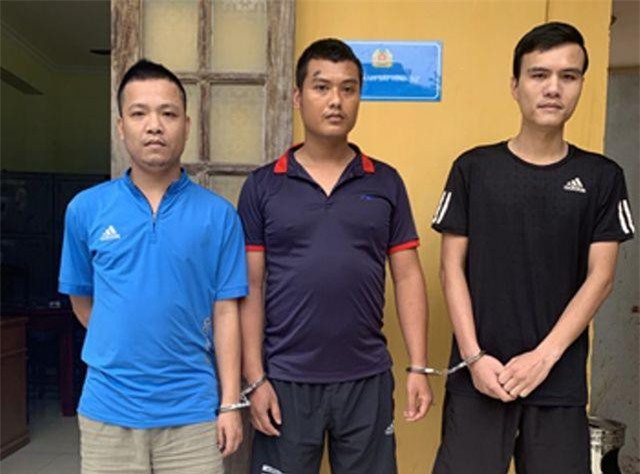 Thanh Hóa: Tưới xăng hủy hoại tài sản vì không được bảo kê địa bàn