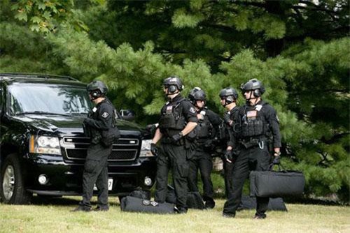 Đội vệ sĩ của Tổng thống Mỹ Donald Trump “bá đạo” đến mức nào?