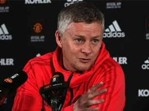 Solskjaer quyết không ‘trảm’ De Gea