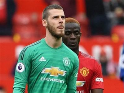 Man Utd ra tối hậu thư cho De Gea