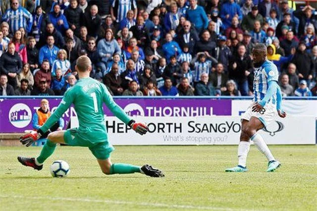 De Gea tiếp tục bị thủng lưới trận 14 liên tiếp ở Premier League De Gea tiếp tục bị thủng lưới trận 14 liên tiếp ở Premier League