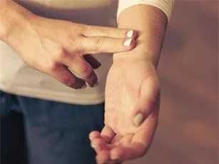 5 bộ phận con gái cần kiểm tra thường xuyên để đảm bảo sức khỏe không có vấn đề
