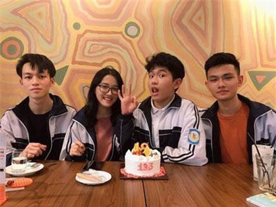 Hội bạn thân toàn học sinh giỏi quốc gia, 7 năm gắn bó ở trường chuyên Phan Bội Châu