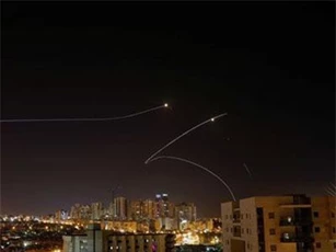 430 tên lửa tấn công Israel trong 24h, Dải Gaza “căng như dây đàn”