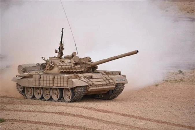 Xe tăng T-55 của Algeria bọc giáp “khủng”, Việt Nam có thể tham khảo - Hình 6 Xe tang T-55 cua Algeria boc giap “khung”, Viet Nam co the tham khao-Hinh-6