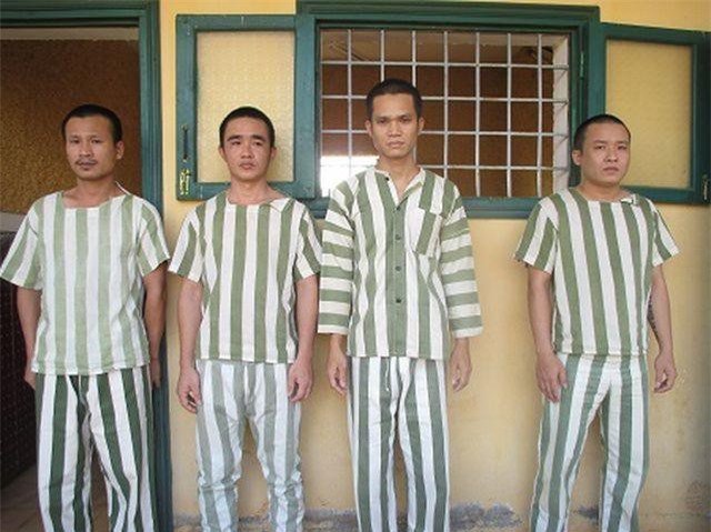 Đắk Nông: Bắt nhóm thanh niên làm giả giấy tờ rồi thuê xe ô tô mang đi cầm cố