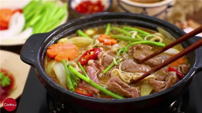 Hướng dẫn làm món bò sốt me thơm ngon hấp dẫn ngay tại nhà