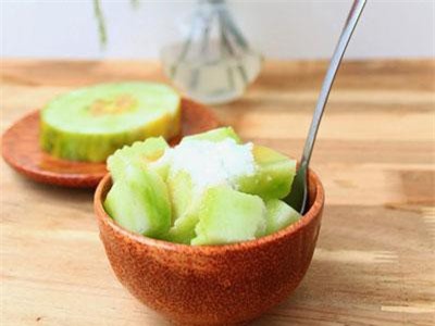 Dưa bở đang vào mùa chín rộ, hãy tận dụng làm thuốc chữa bệnh, đẹp da lại giảm cân