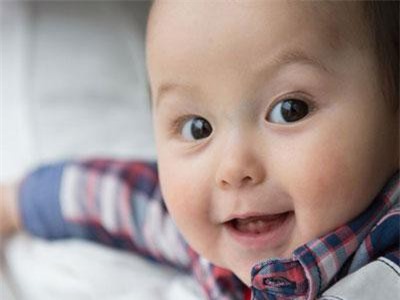 Nếu trẻ có 1 trong 3 những đặc điểm sau thì quả thực cha mẹ rất may mắn và hãy để ý xem con mình có không nhé