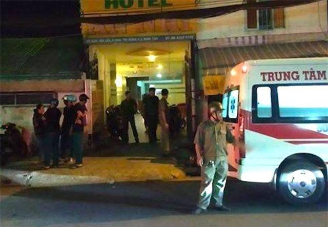 TPHCM: Nam thanh niên sát hại bạn gái trong khách sạn rồi tự sát