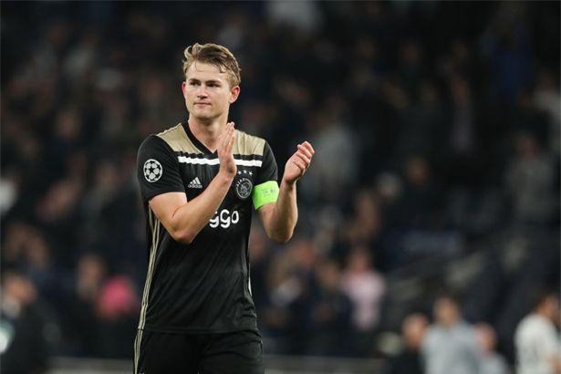 Dùng tiền thuyết phục, M.U nhận ‘trái đắng’ từ De Ligt