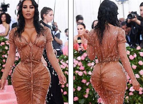 Choáng với eo siêu nhỏ của Kim Kardashian