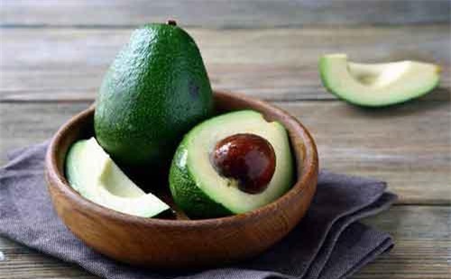 7 lợi ích sức khỏe bất ngờ từ quả bơ