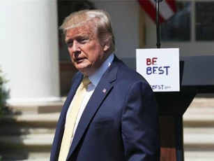 Ông Trump từng làm ăn thua lỗ hơn 1 tỷ USD