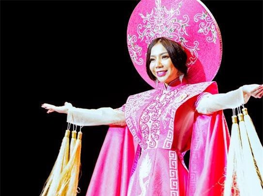 Ca Sĩ Chương Tiểu My đăng quang Hoa Hậu Áo Dài Toàn Cầu 2019 tại Bangkok-Thái Lan 