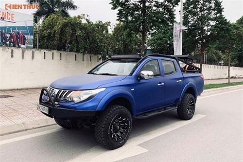 Mitsubishi Triton 2015 “biển khủng” giá gần 1 tỷ tại Hà Nội
