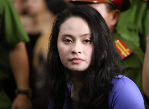 Hot girl Ngọc Miu nghĩ “túi chứa ma túy là túi tiền”!