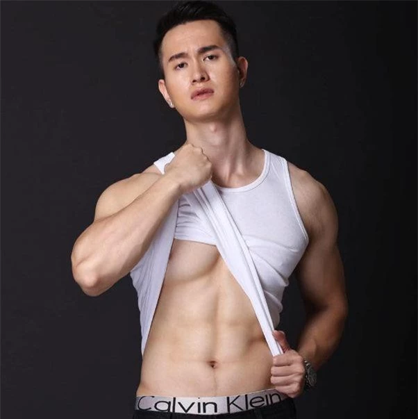 Á quân Vietnam Fitness Model 2019: Nguyễn Quốc Nam