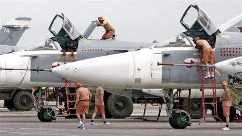 Căn cứ không quân Hmeimim của Nga không phải hứng chịu thiệt hại sau những vụ tập kích của phiến quân