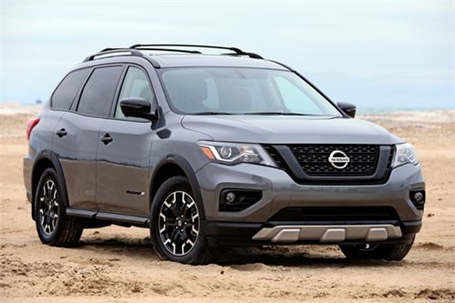 Nissan Pathfinder Rock Creek 2019: Xe offroad giá hơn 800 triệu