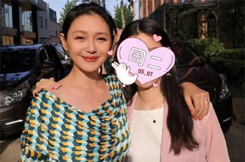 Từ Hy Viên trẻ đẹp ngỡ ngàng trong lần xuất hiện hiếm hoi