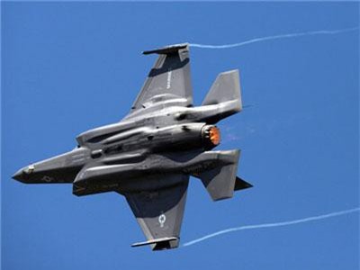 Mỹ thừa nhận F-35 không thể thực hiện động tác bay"rắn hổ mang"