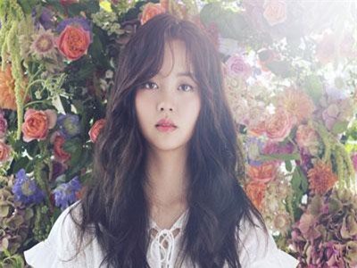 Cung Hoàng đạo sắp sửa bước vào mùa hè rực rỡ được ngôi sao may mắn chiếu sáng giúp sự nghiệp tiến tới, mọi việc đều đặc biệt suôn sẻ