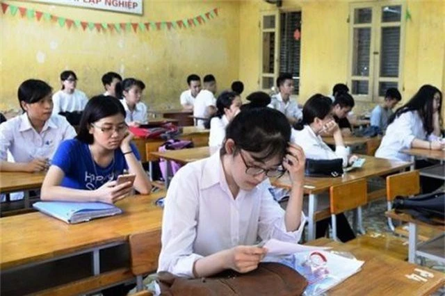 2 điều khiến sĩ tử dễ bị “lạc đề” khi làm bài thi nghị luận văn học - 1