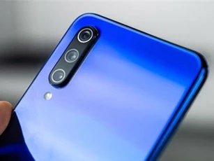 Trên tay smartphone tầm trung đáng mua bậc nhất tại Việt Nam