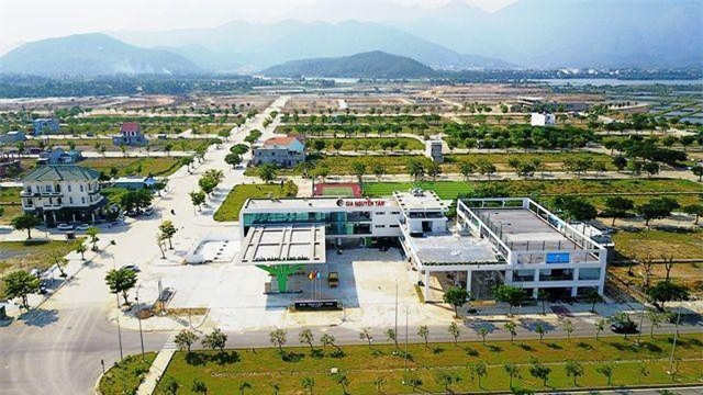 “Vua hàng hiệu" chấm dứt đàm phán với Trung Nam Land về việc mở Khu phi thuế quan