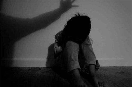 Thanh hóa: Nghi án ông già 80 tuổi dâm ô bé gái 9 tuổi