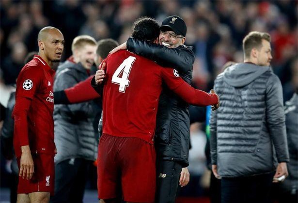 Hé lộ bài phát biểu truyền lửa của Klopp giúp dàn sao Liverpool làm nên cuộc lội ngược dòng lịch sử