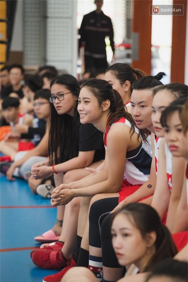 Đã mắt ngắm dàn gái xinh trường con nhà giàu RMIT: Người nhan sắc như hoa hậu, kẻ body nóng bỏng đốt mắt - Ảnh 6. Đã mắt ngắm dàn gái xinh trường con nhà giàu RMIT: Người nhan sắc như hoa hậu, kẻ body nóng bỏng đốt mắt - Ảnh 6.
