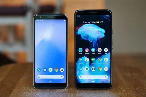 Google Pixel 3a (trái) và Pixel 3a XL.