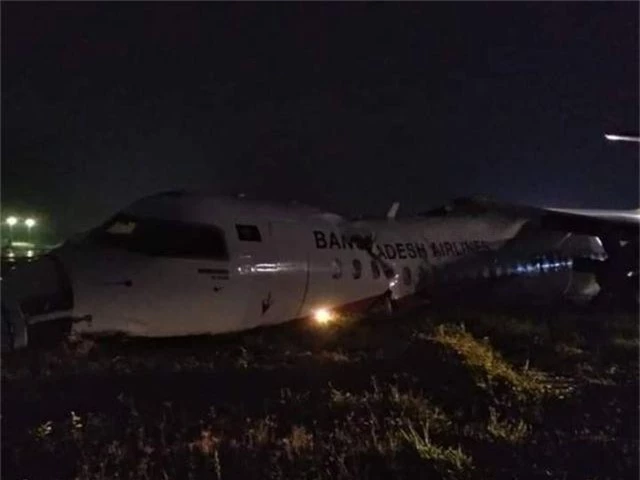 Máy bay chở khách trượt khỏi đường băng, vỡ làm 3 ở Myanmar - 4