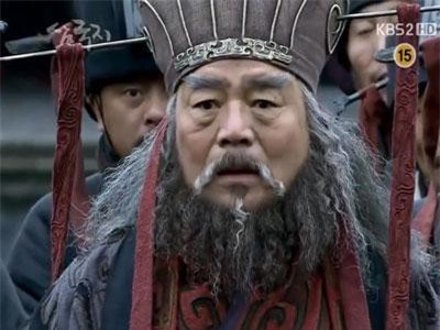 Lý do khiến kẻ không sợ trời không sợ đất như Đổng Trác phải thất kinh bỏ chạy khỏi mộ Hán Vũ Đế