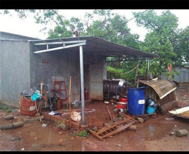 Gia Lai: Mưa lớn làm đứt dây điện, một người bị điện giật tử vong