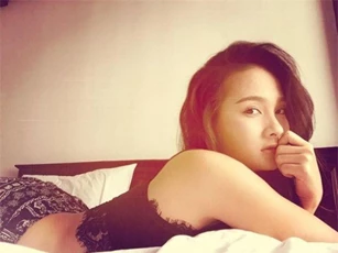 Ngắm đường cong nóng bỏng của bộ đôi nữ chính "Về nhà đi con"